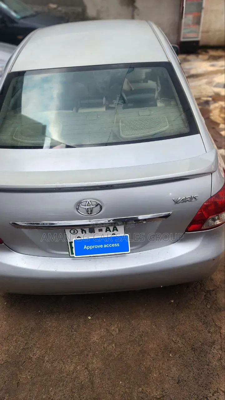 Toyota Yaris 2006 Silver