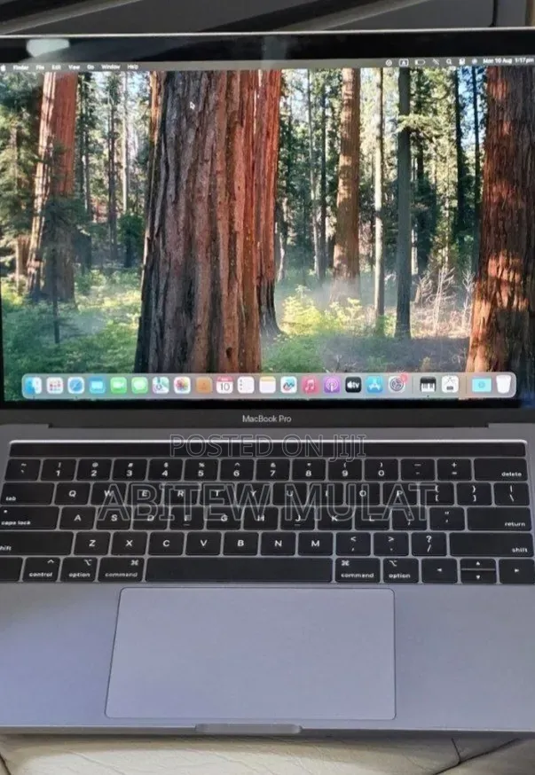 New Laptop Apple MacBook Pro 2019 16GB Intel Core i7 SSD 512GB