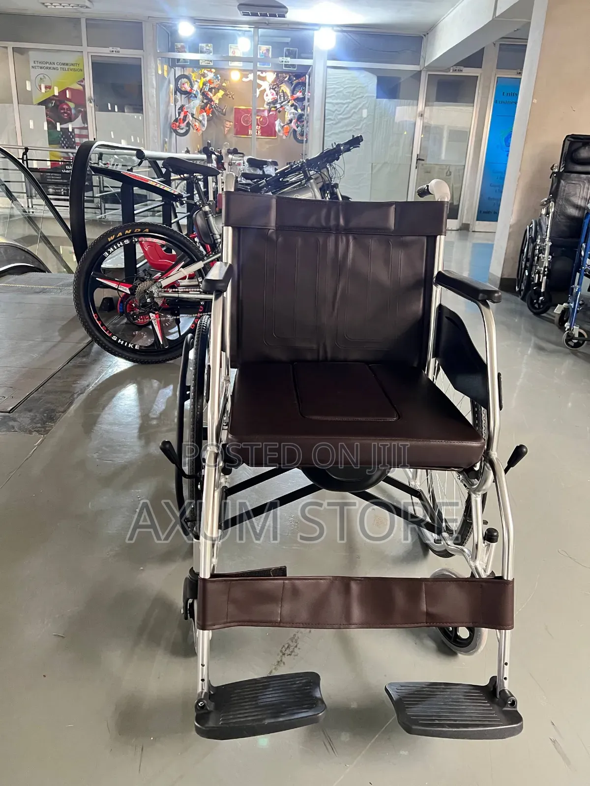 ጠንካራ የዊልቸር ሞዴል — Durable Wheelchair Model