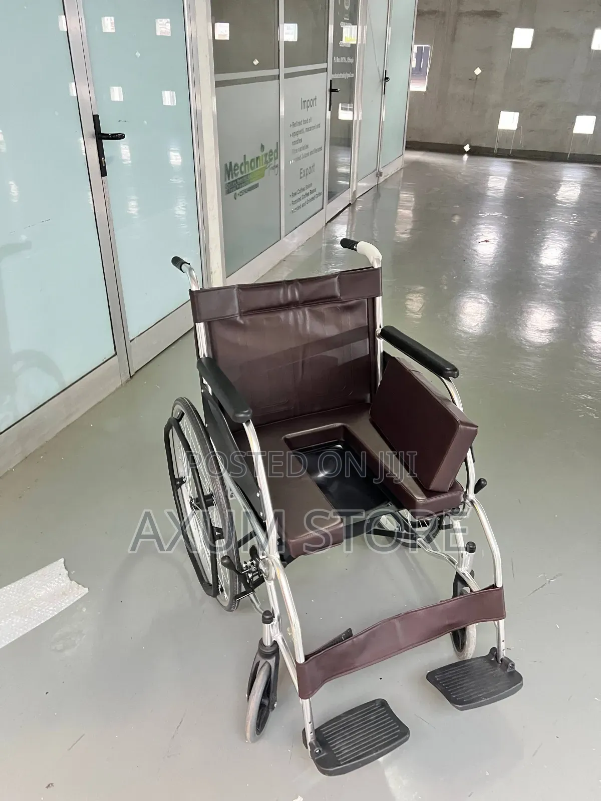 ጥራት ያለው ዊልቸር — Quality Manual Wheelchair