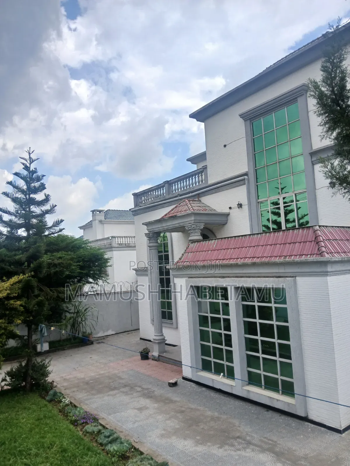 Furnished 12bdrm House in 600ካሬ ጀርመን አካባቢ, Nifas Silk-Lafto for sale