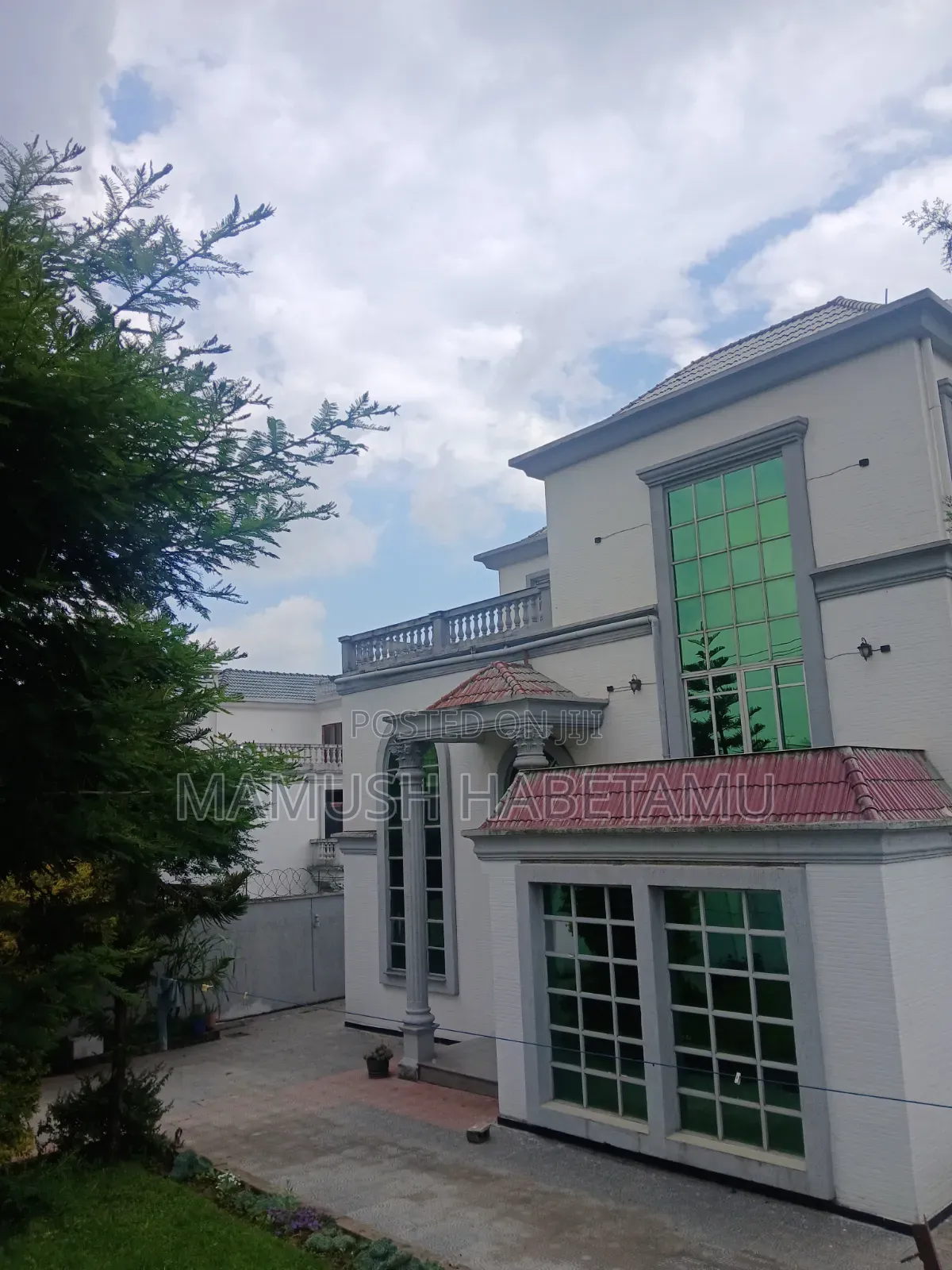 Furnished 12bdrm House in 600ካሬ ጀርመን አካባቢ, Nifas Silk-Lafto for sale