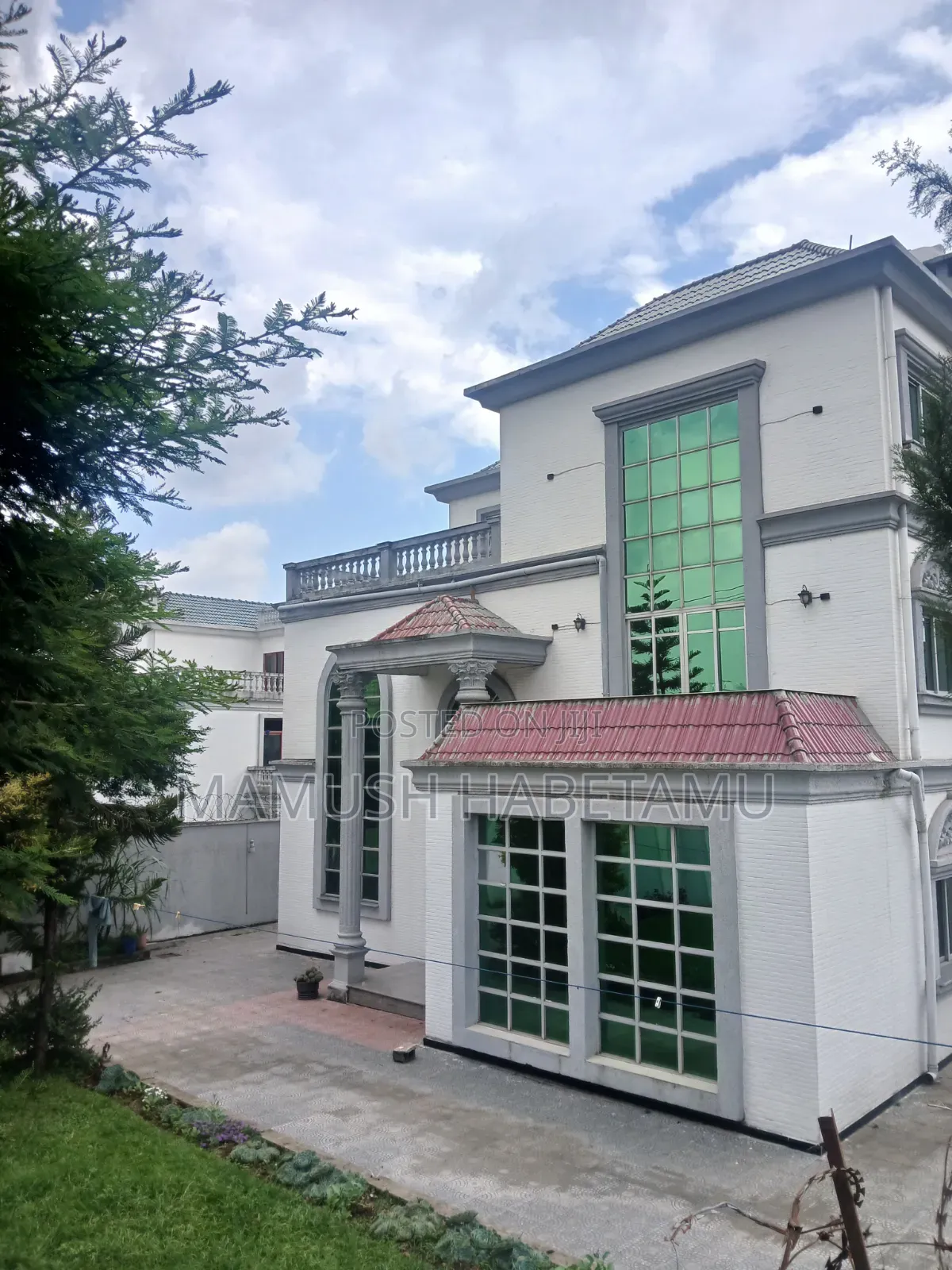 Furnished 12bdrm House in 600ካሬ ጀርመን አካባቢ, Nifas Silk-Lafto for sale