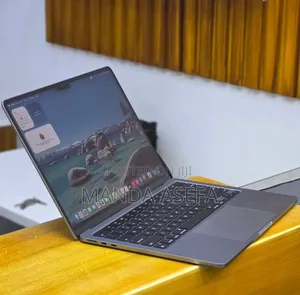 New Laptop Apple MacBook Air 2022 M2 8GB Apple M2 SSD 256GB