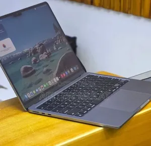 New Laptop Apple MacBook Air 2023 M2 16GB Apple M2 SSD 256GB