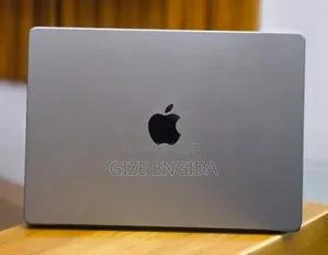New Laptop Apple MacBook Pro 2021 M1 32GB Apple M1 Pro SSD 512GB