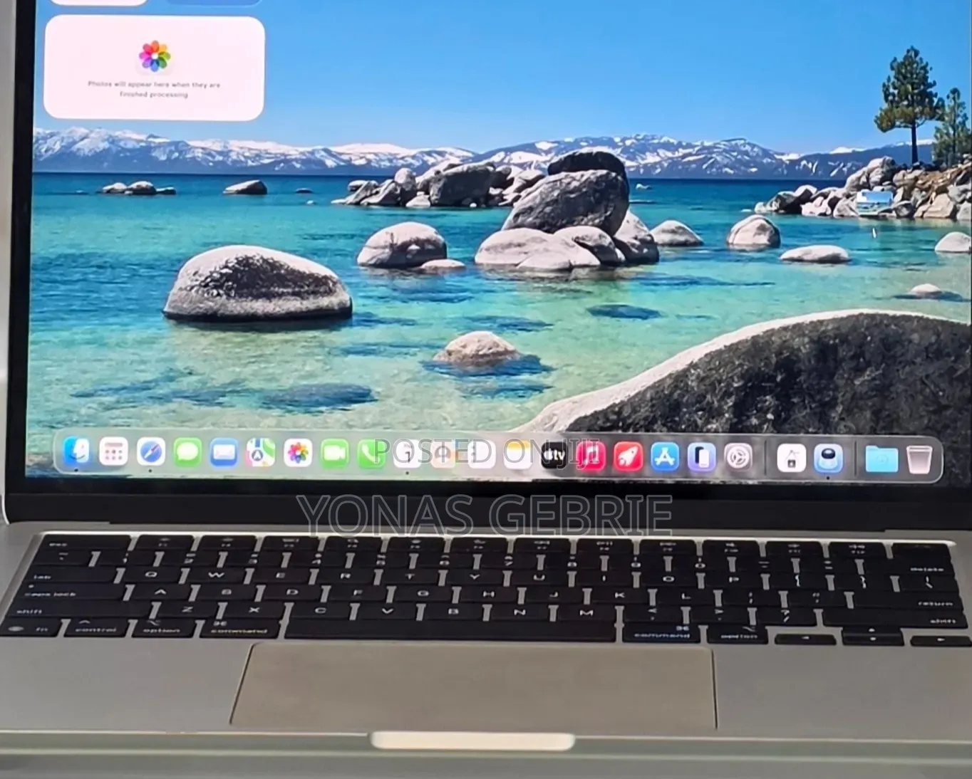 New Laptop Apple MacBook 16GB Apple M4 SSD 256GB