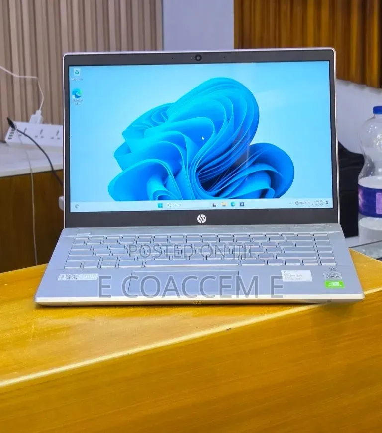 New Laptop HP 8GB Intel Core i5 SSD 512GB