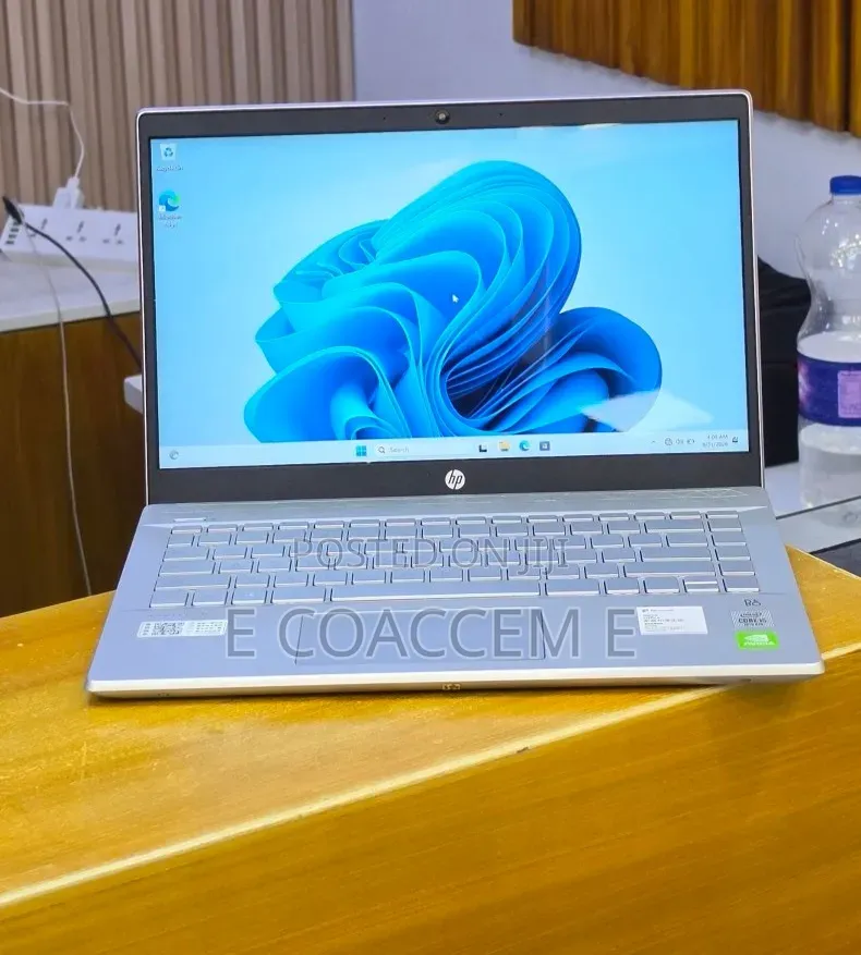 New Laptop HP 8GB Intel Core i5 SSD 512GB