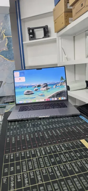 New Laptop Apple MacBook Pro 2021 M1 16GB Apple M1 Pro SSD 512GB