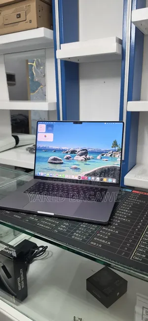 New Laptop Apple MacBook Pro 2021 M1 16GB Apple M1 Pro SSD 512GB