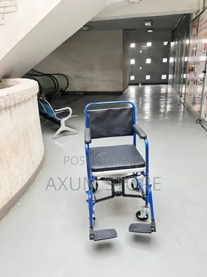 Heavy-Duty Manual Wheelchair — ከባድ ጭነት የሚቋቋም ዊልቸር