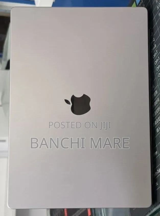 New Laptop Apple MacBook Pro 2021 M1 16GB Apple M1 Pro SSD 512GB