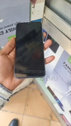 Infinix Hot 8 32 GB