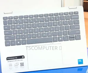 New Laptop HP OmniBook 5 14" 16GB Intel Core 7 SSD 512GB