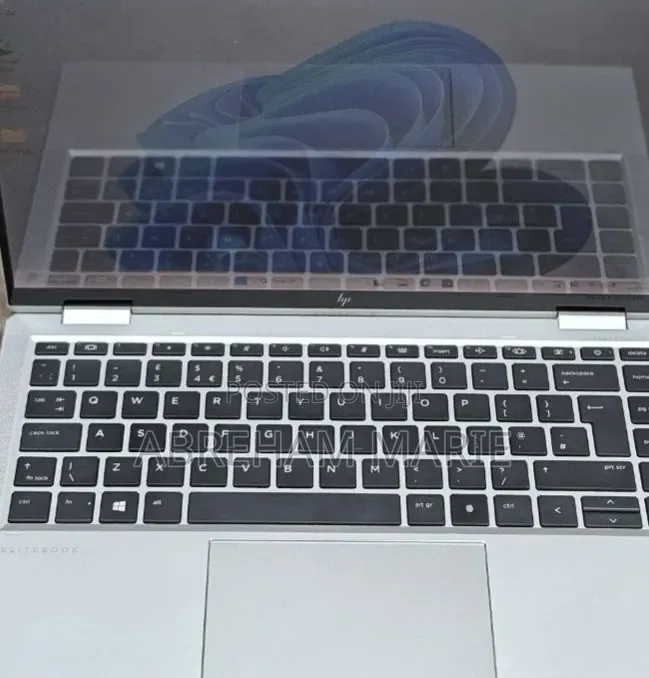 New Laptop HP EliteBook 1040 G8 32GB Intel Core i7 SSD 512GB