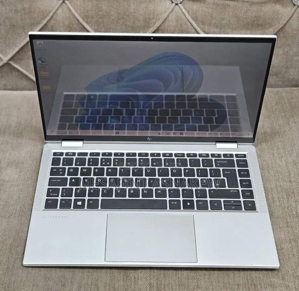New Laptop HP EliteBook 830 G9 16GB Intel Core i5 SSD 512GB