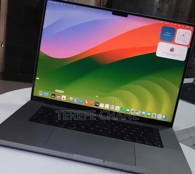 New Laptop Apple MacBook Pro 2021 M1 Max 64GB Apple M1 Max SSD 1T