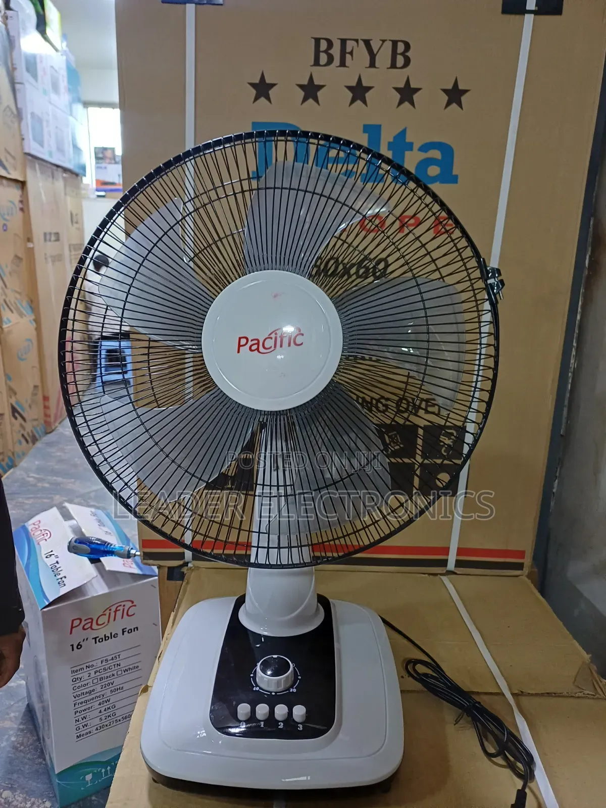Pacific 16" Table Fan – 5-Speed Control | Powerful Airflow & Reliable