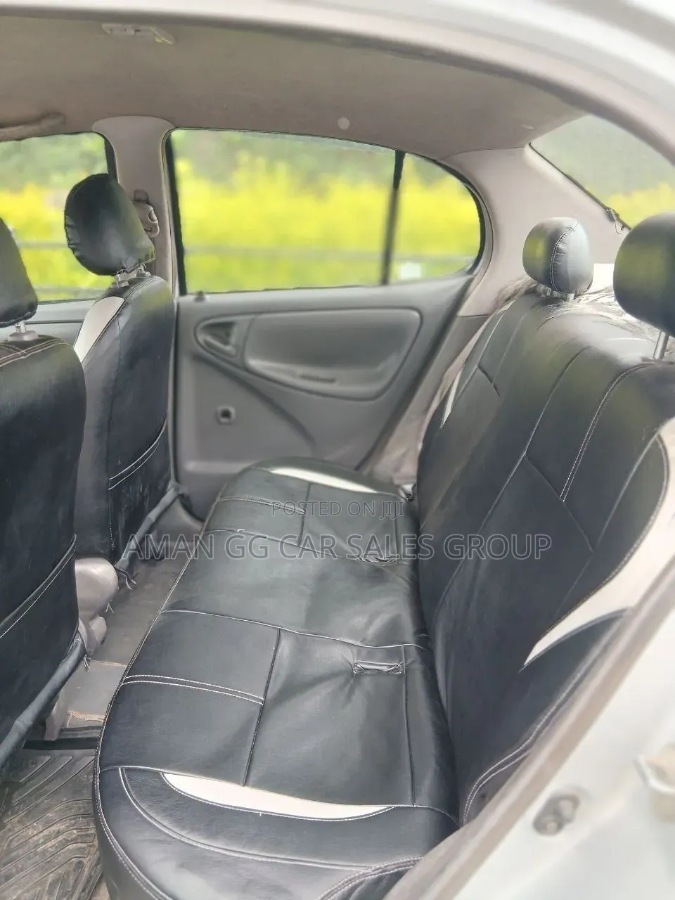 Toyota Platz 2003 Silver