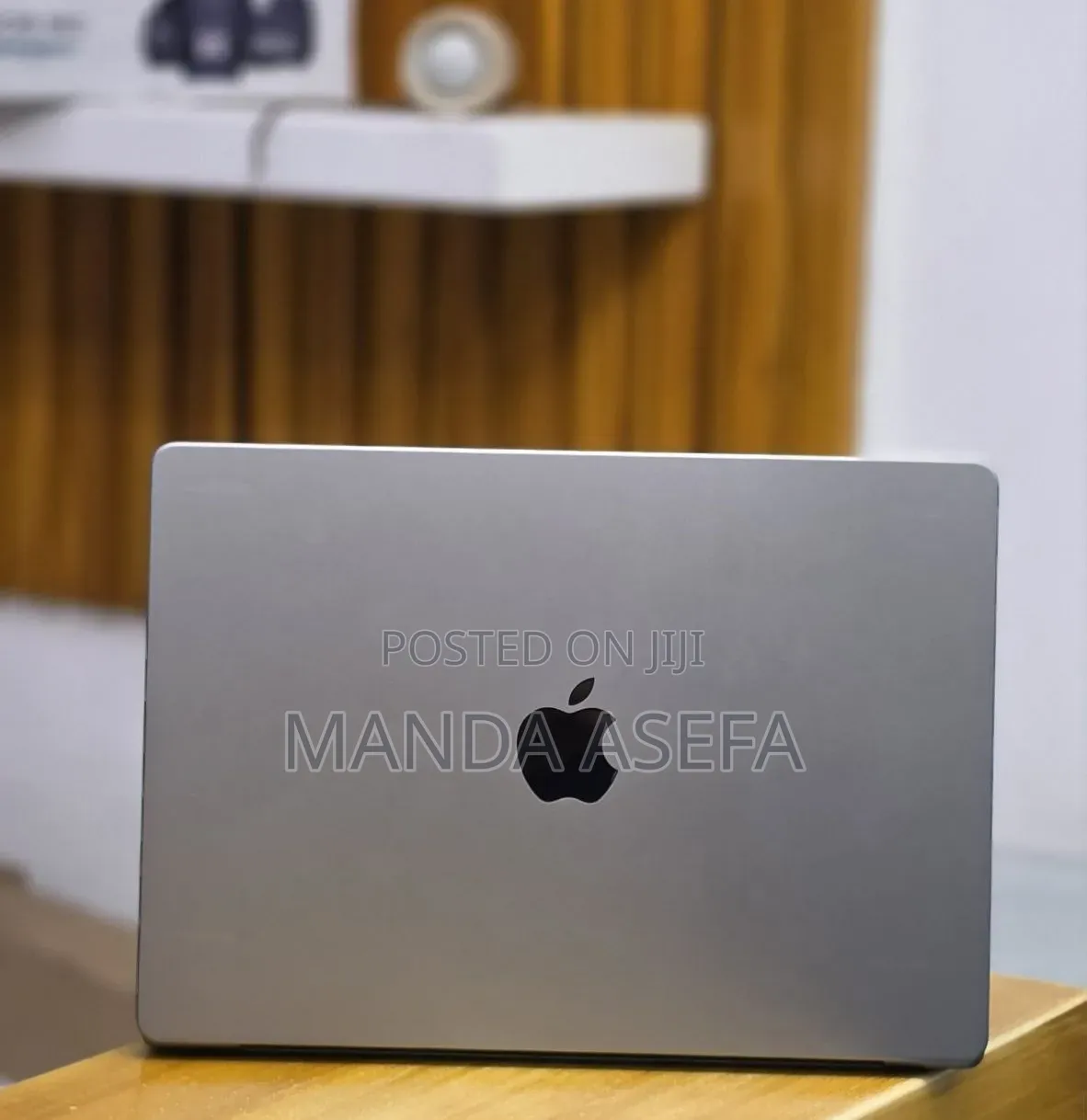 New Laptop Apple MacBook Pro 2021 M1 32GB Apple M1 Pro SSD 512GB