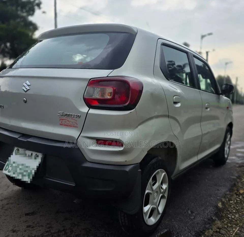 Suzuki S-Presso 2022 Silver