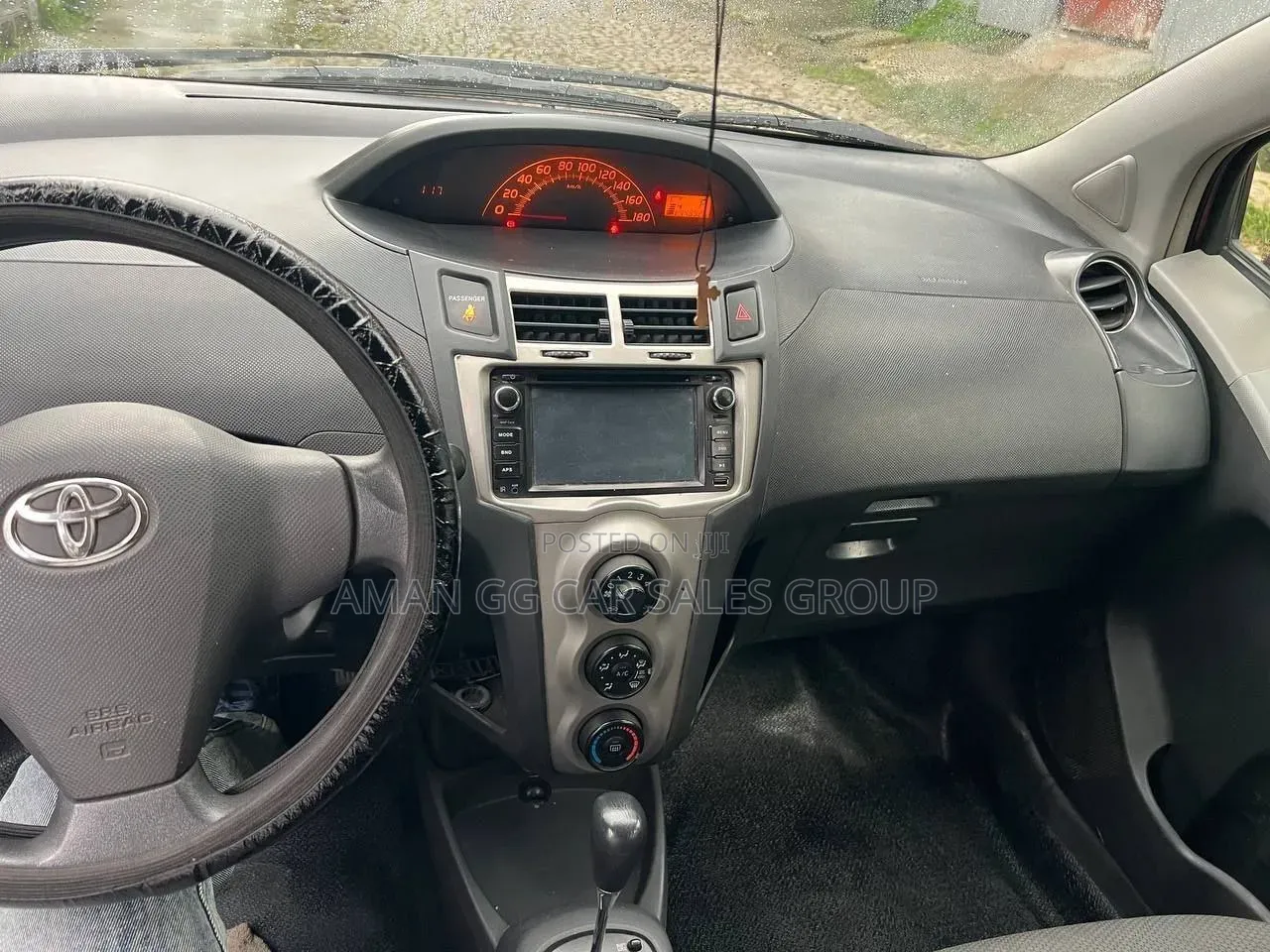 Toyota Yaris 2010 Burgundy