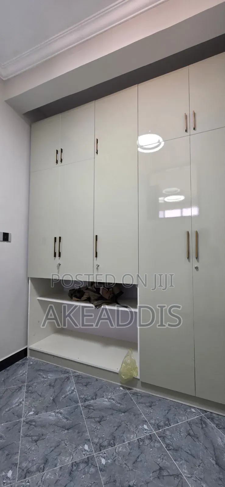 Furnished 3bdrm Apartment in ሰሚት 72, Bole for sale