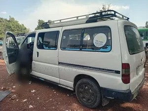Toyota HiAce 2008 White