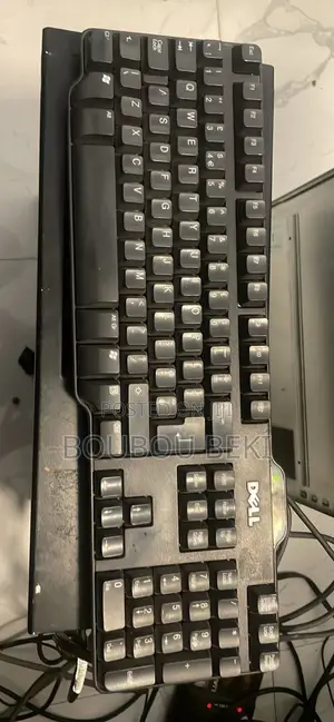 Desktop Computer Dell 4GB Intel Core i3 HDD 500GB