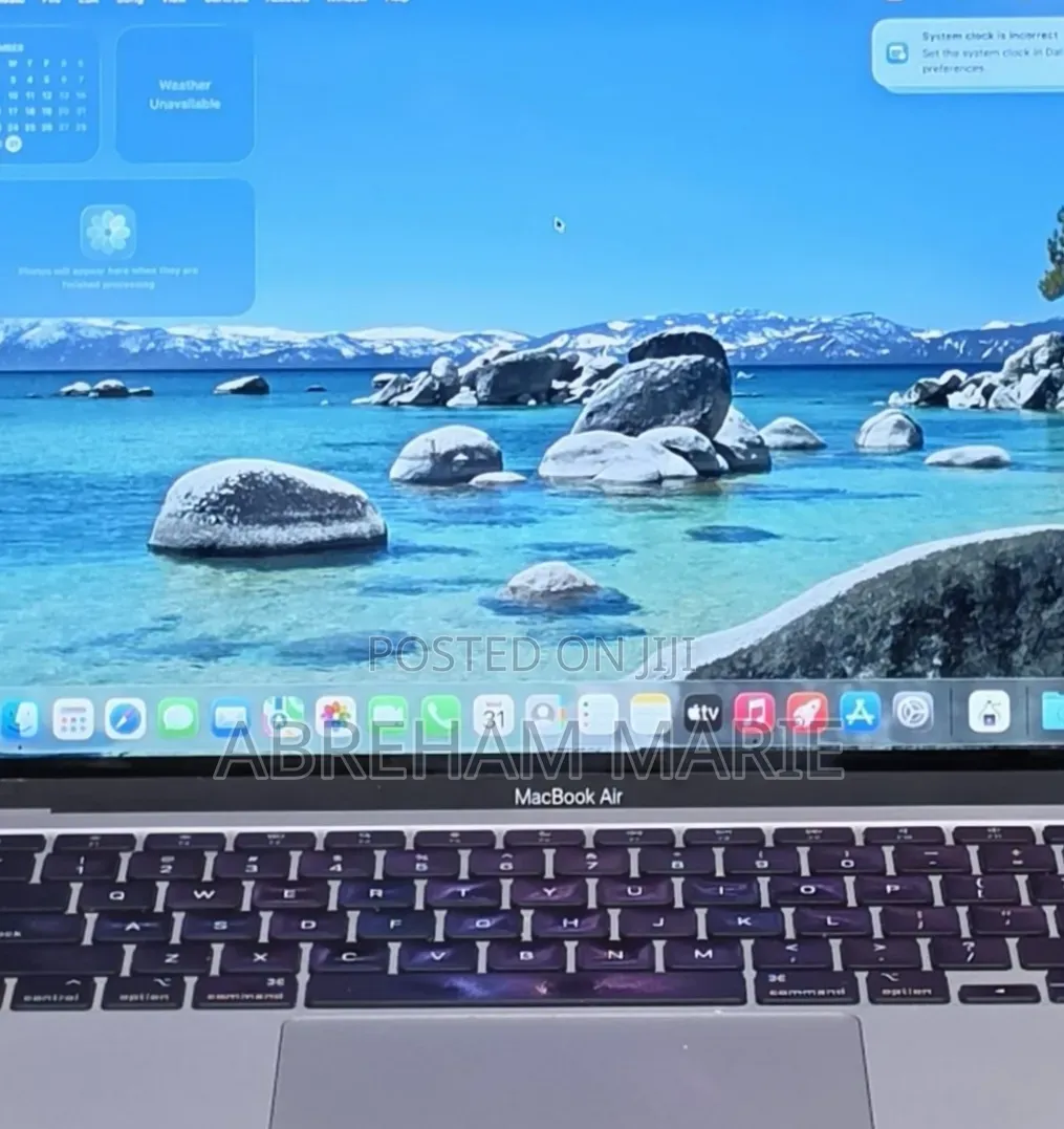 New Laptop Apple MacBook Air 2020 M1 8GB Apple M1 SSD 256GB