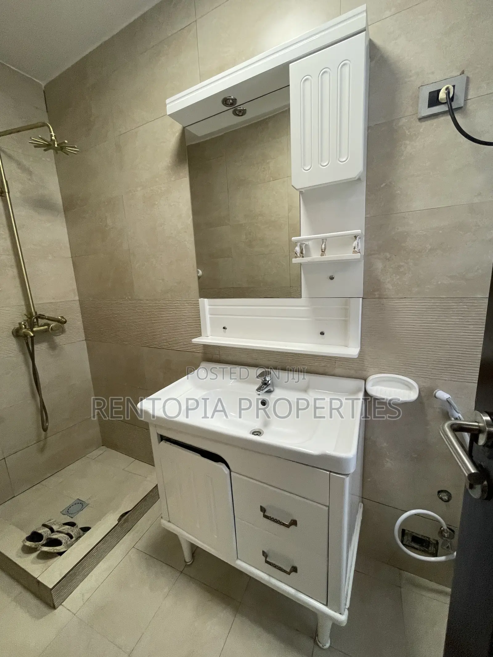 Furnished 2bdrm House in Yeka for rent