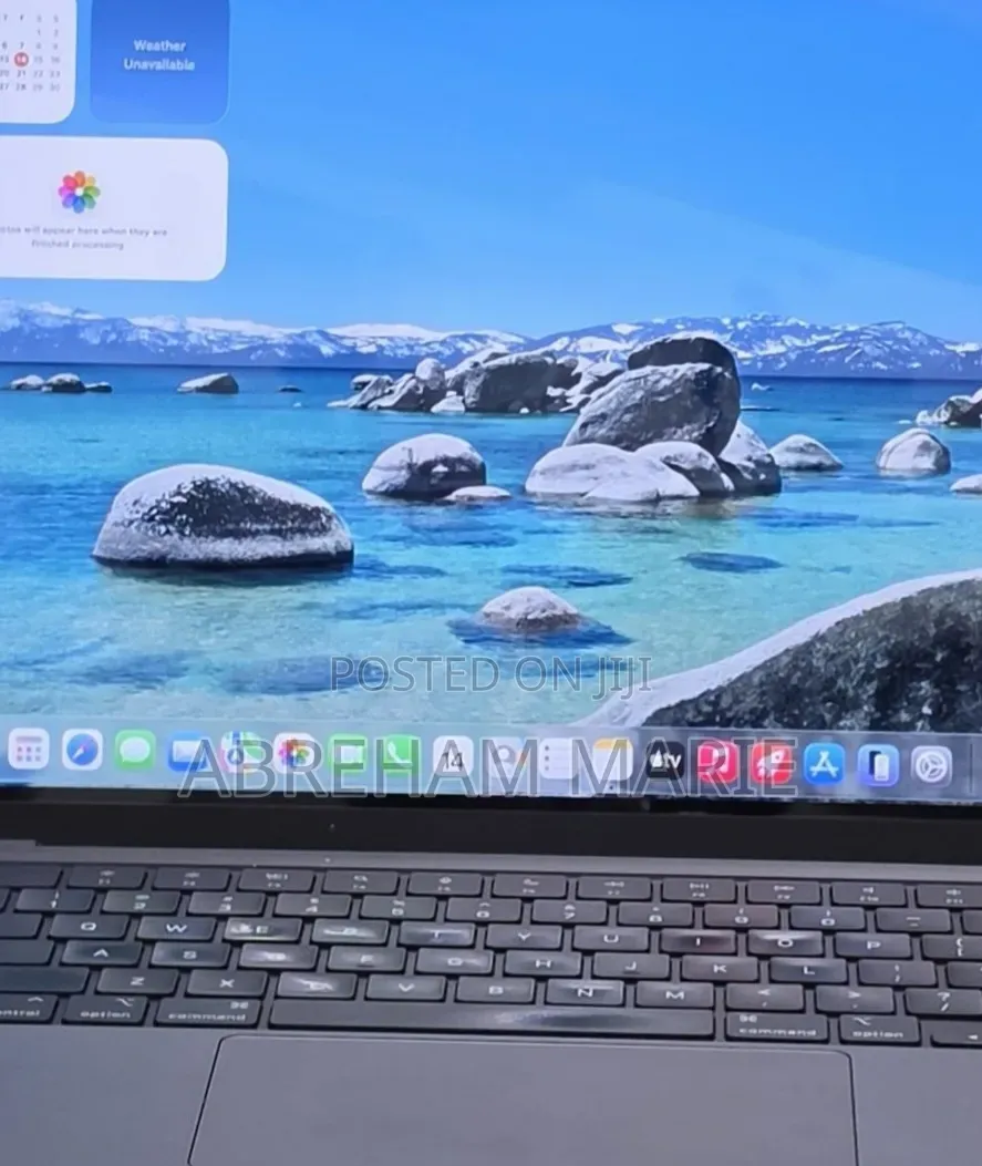 New Laptop Apple MacBook Pro 2021 M1 32GB Apple M1 Pro SSD 512GB
