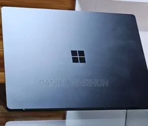 New Laptop Microsoft Surface Laptop 6 16GB Intel Core i7 SSD 256GB