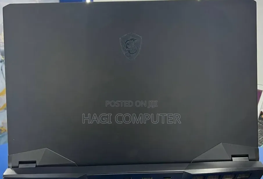 New Laptop MSI GP75 Leopard 16GB Intel Core i7 SSD 1T