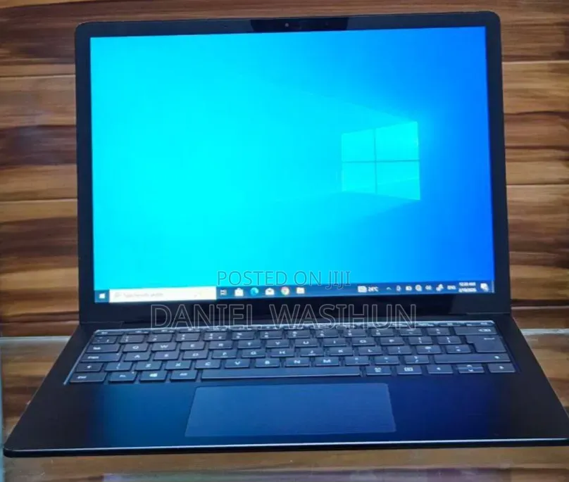 New Laptop Microsoft Surface Laptop 6 16GB Intel Core i7 SSD 256GB