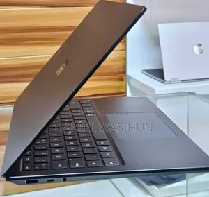 New Laptop Microsoft Surface Laptop 6 16GB Intel Core i7 SSD 256GB