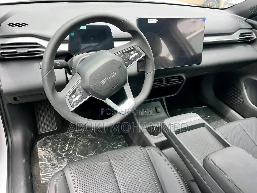 New BYD E5 300 2015 Gray