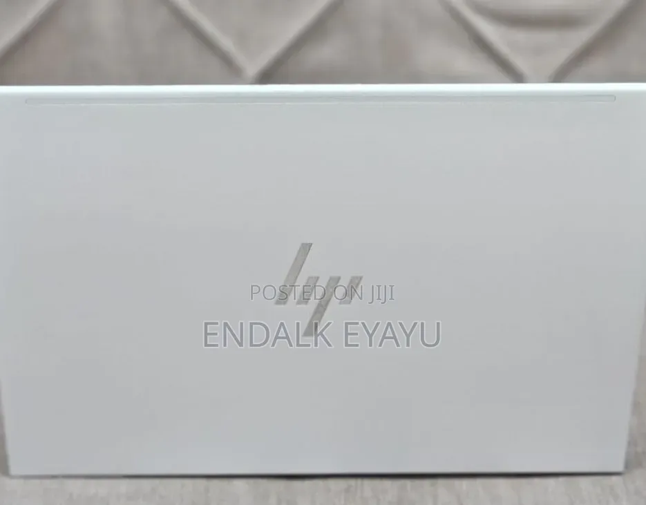 New Laptop HP EliteBook 830 16GB Intel Core i5 SSD 512GB