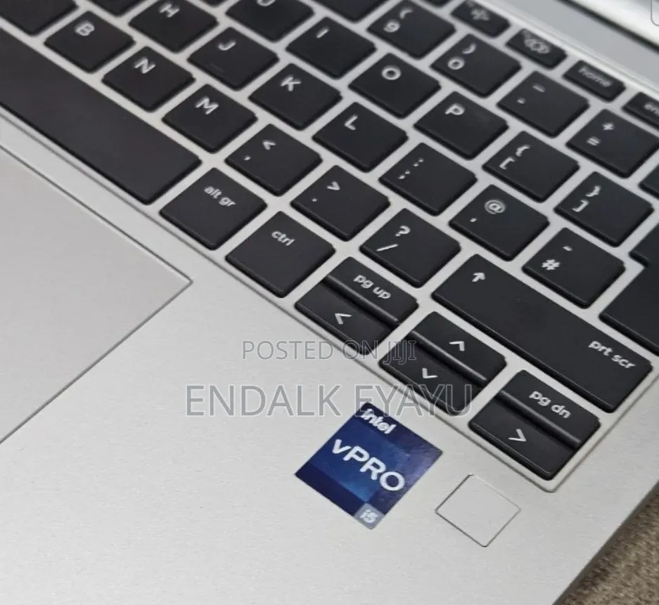 New Laptop HP EliteBook 830 16GB Intel Core i5 SSD 512GB