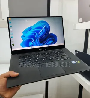 New Laptop Dell XPS 15 16GB Intel Core i7 SSD 512GB