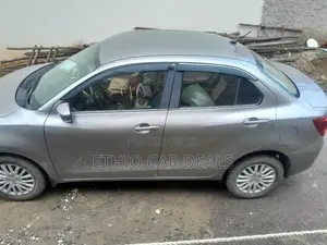 Suzuki Dzire 2022 Silver