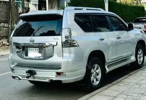 Toyota Land Cruiser Prado 2.7 VVT-i 2016 Silver