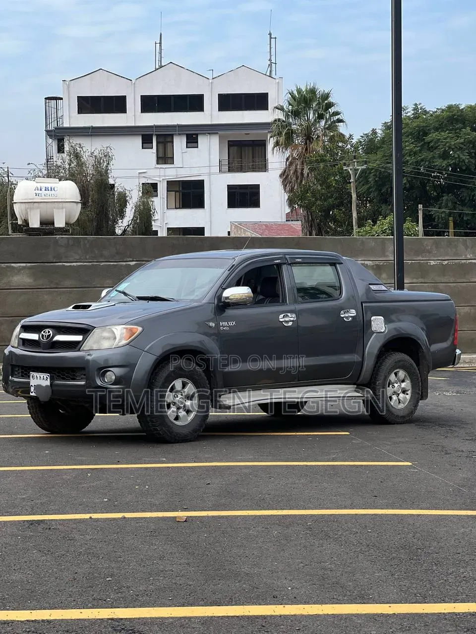 Toyota Hilux 2010 Black
