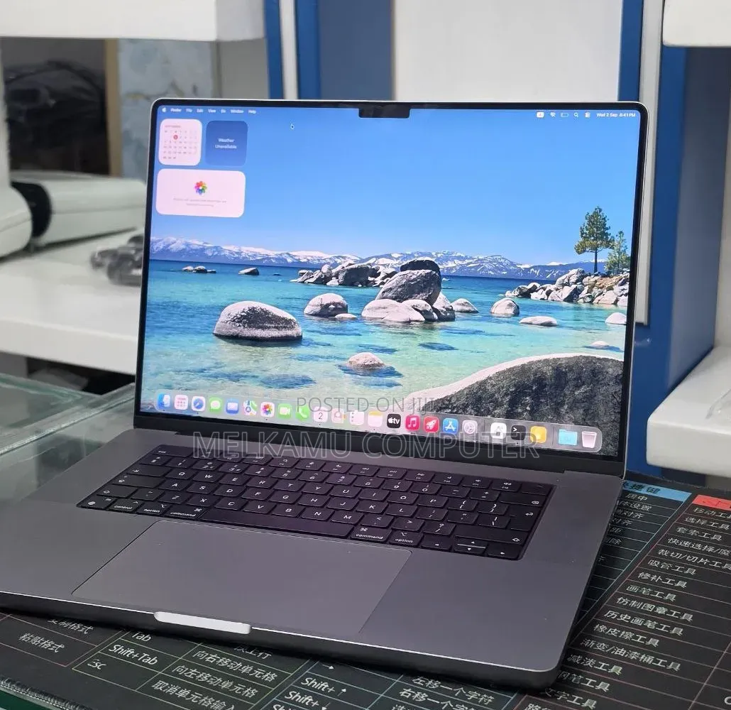 New Laptop Apple MacBook Pro 2021 M1 16GB Apple M1 SSD 512GB