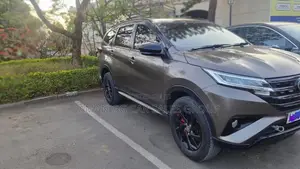 Toyota Rush 2022 Gray