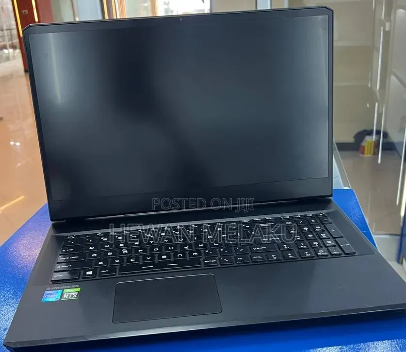 New Laptop MSI GP75 Leopard 16GB Intel Core i7 SSD 1T