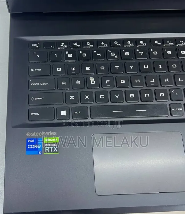 New Laptop MSI GP75 Leopard 16GB Intel Core i7 SSD 1T