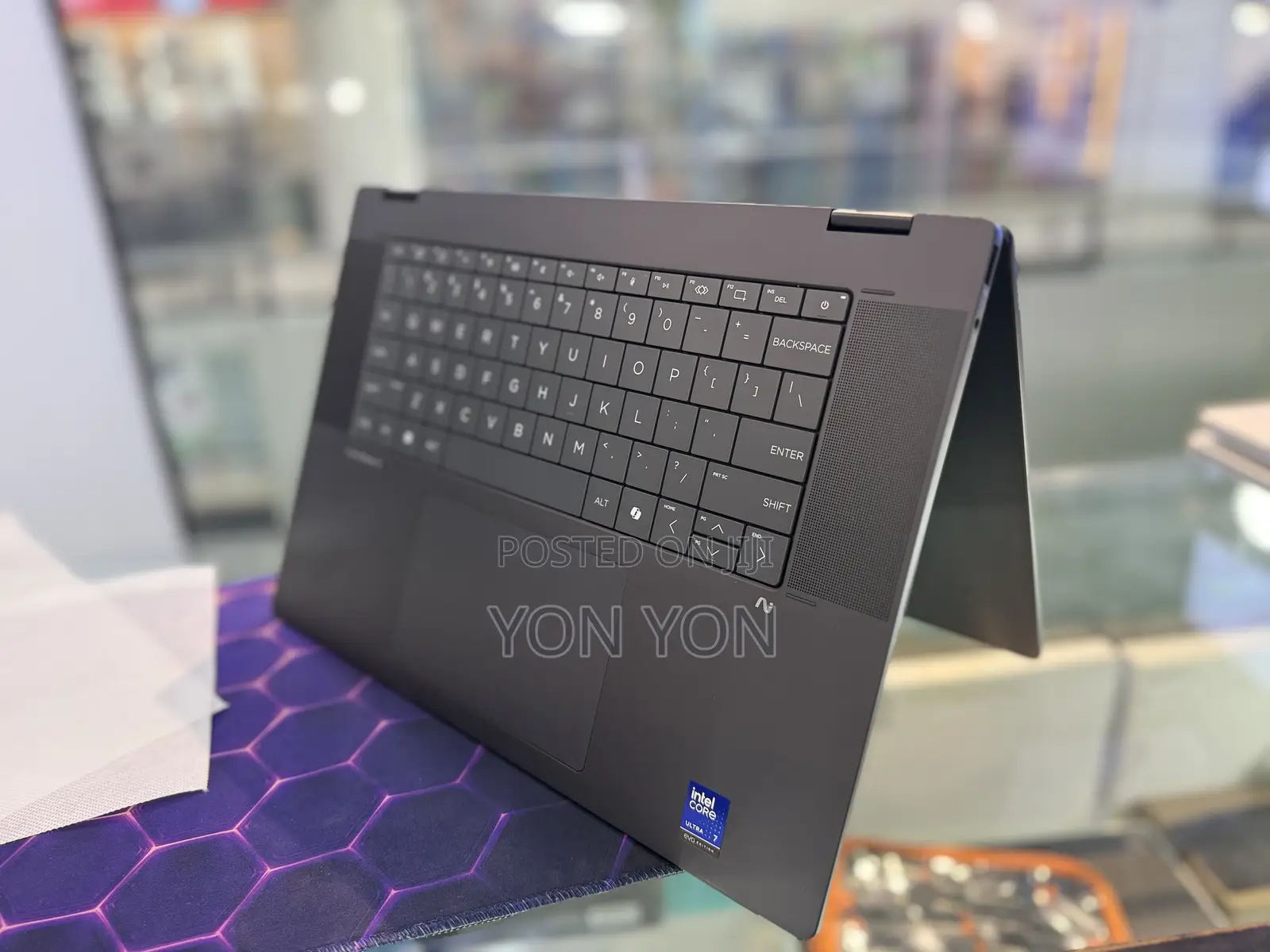 New Laptop HP OmniBook X Flip 16" 16GB Intel Core Ultra 7 SSD 1T