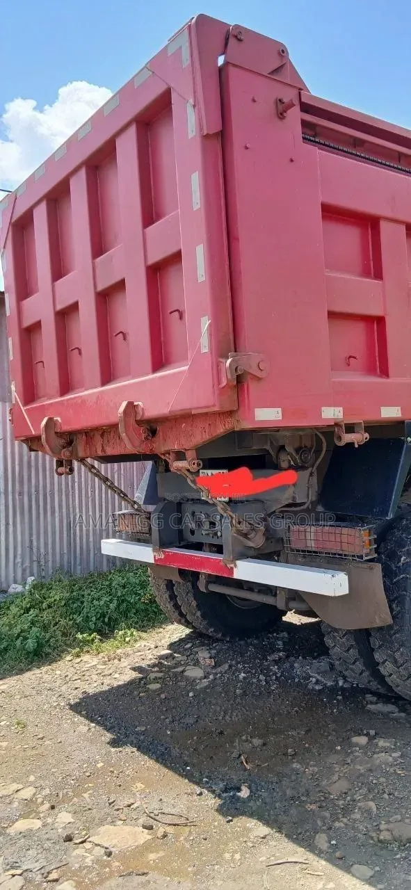 Cinotruck. 2025. Model